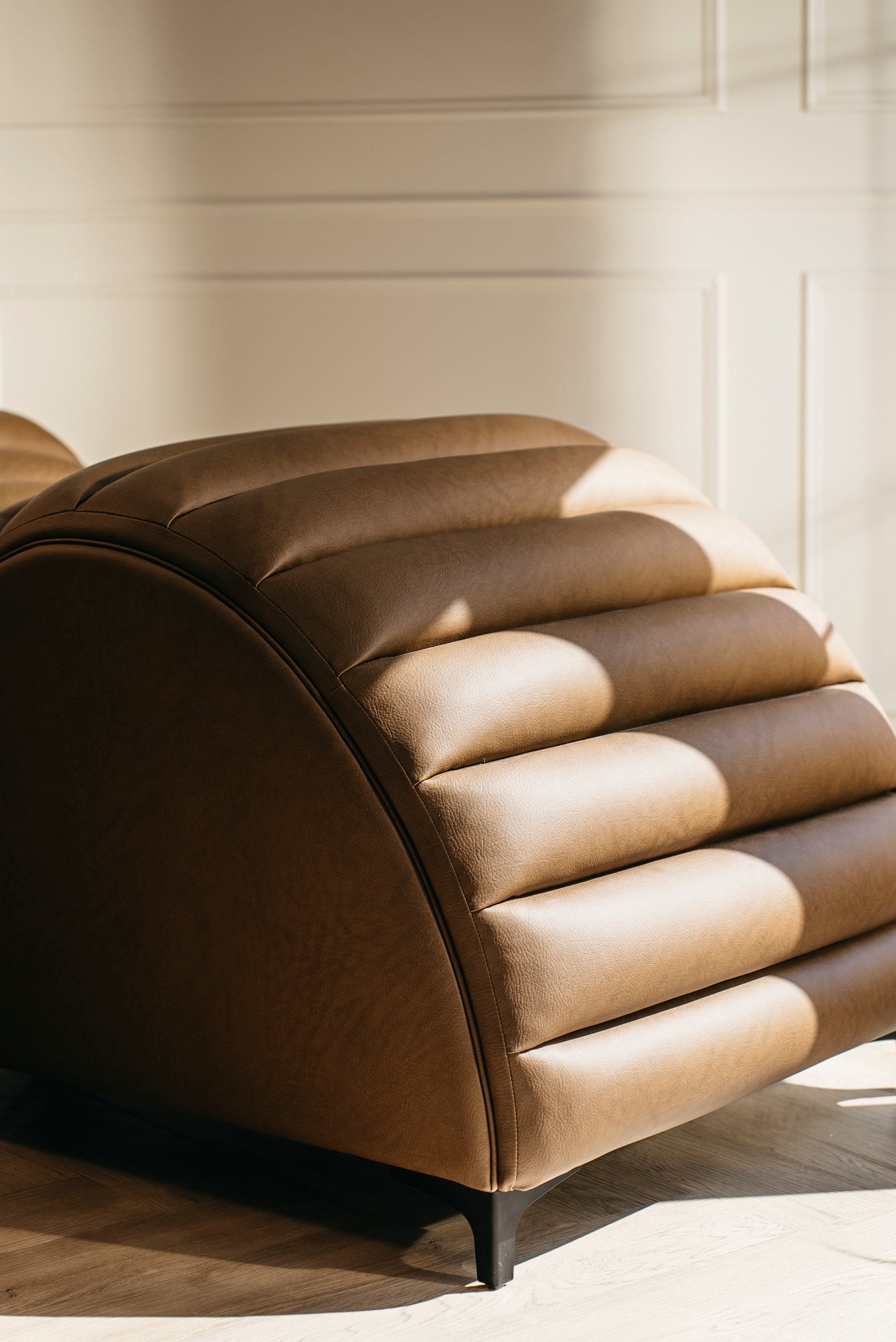 (start), Edda Cloud — Lash Bed by Plush + Oak, #color_tobacco