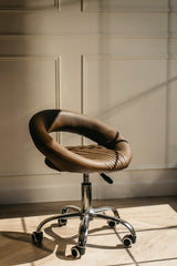 The Fleur Artist Stool