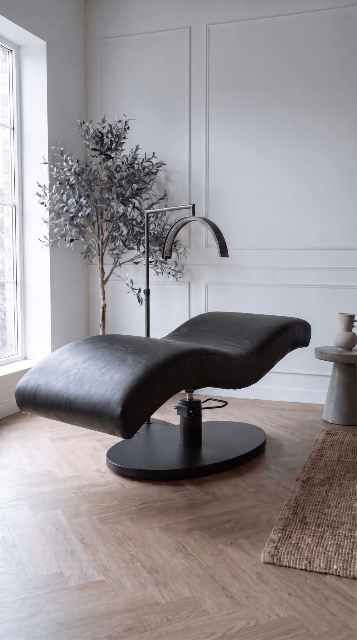 Vera Sleek 360® Curved Beauty Bed with Swivel (Matte Black) - Plush + Oak