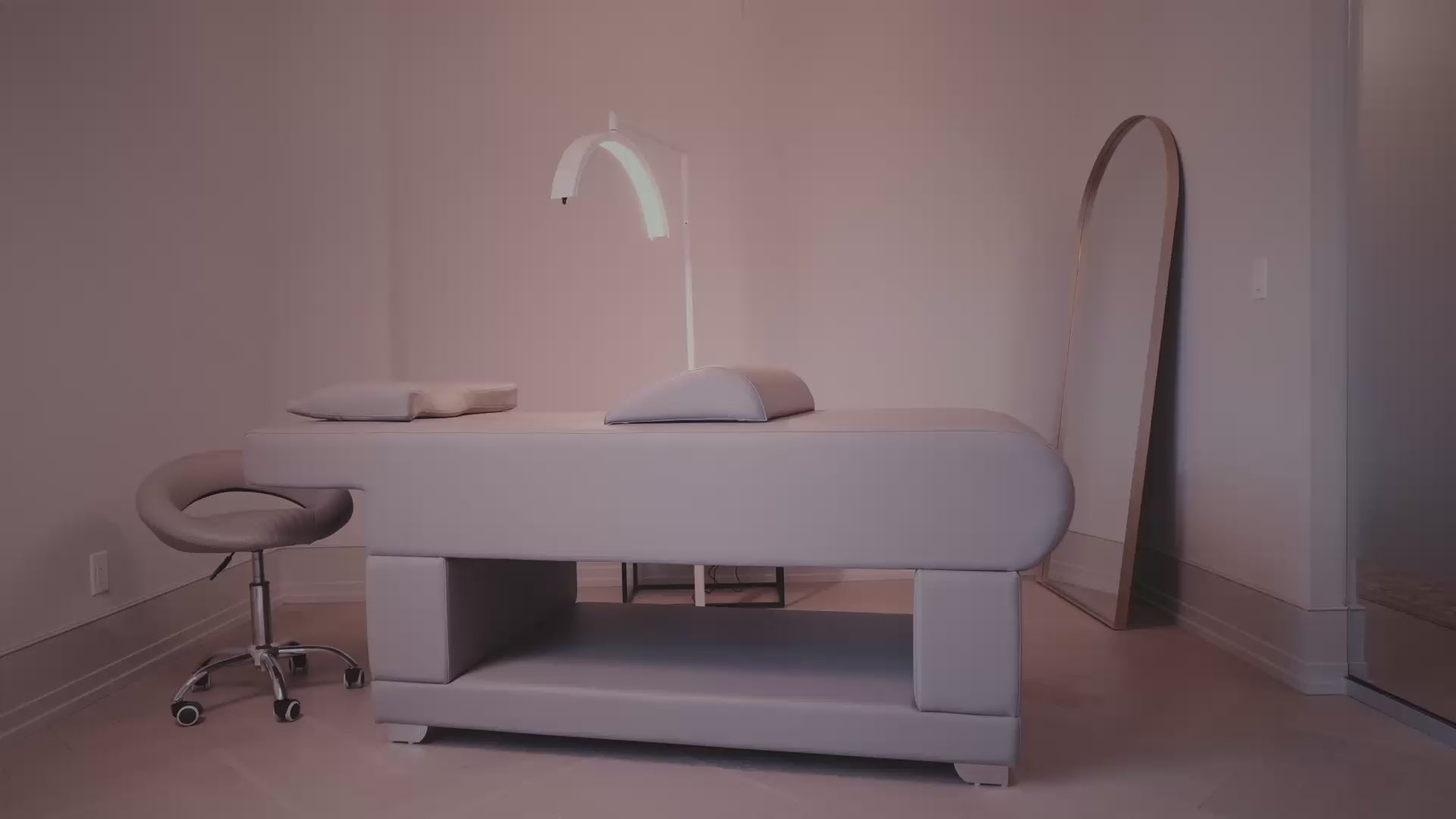 Charlie Plush® Flat Spa, Beauty, Massage Table